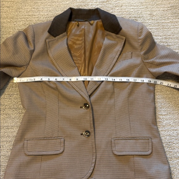 Trina Turk blazer - Picture 9 of 11